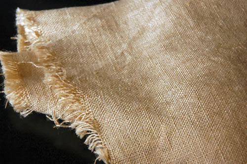Burlap table runners just cut burlap fabric to size